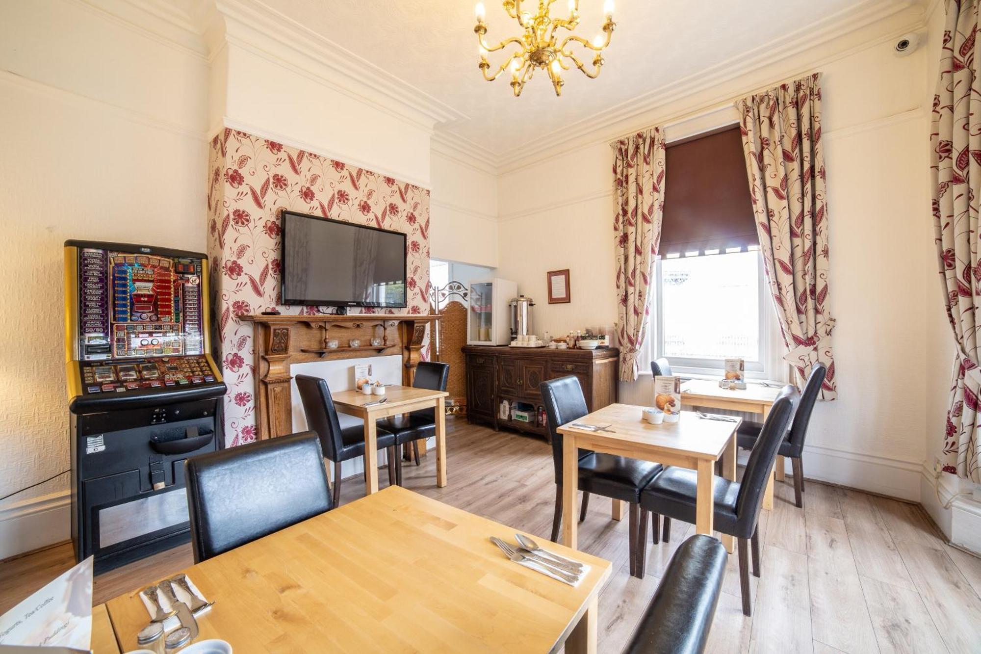 The Douglas Hotel Hartlepool Eksteriør billede