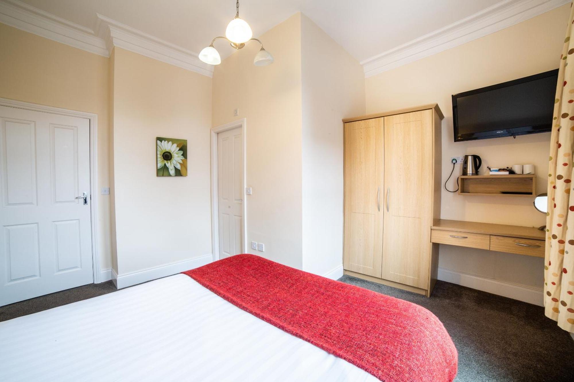 The Douglas Hotel Hartlepool Eksteriør billede