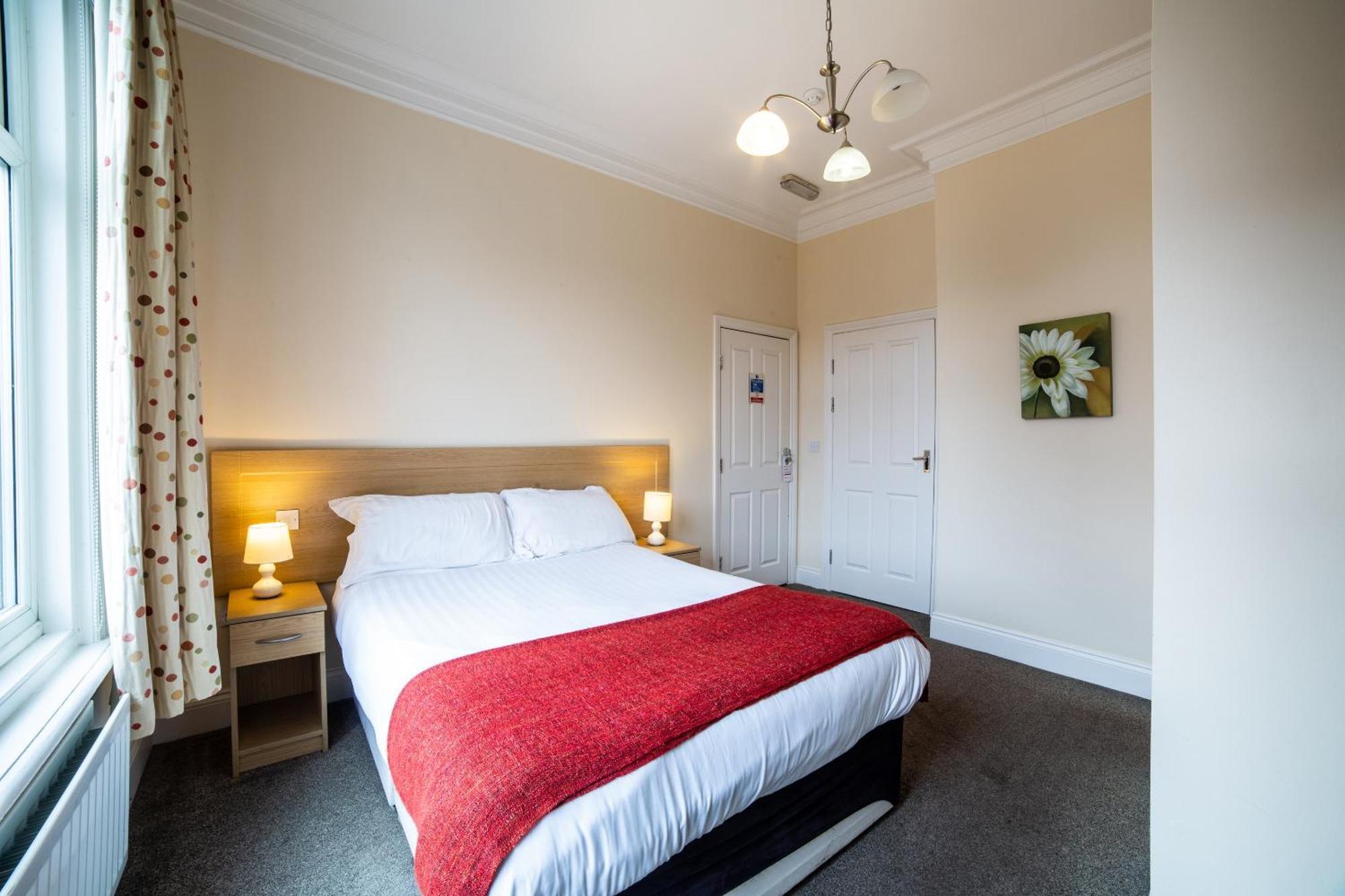 The Douglas Hotel Hartlepool Eksteriør billede
