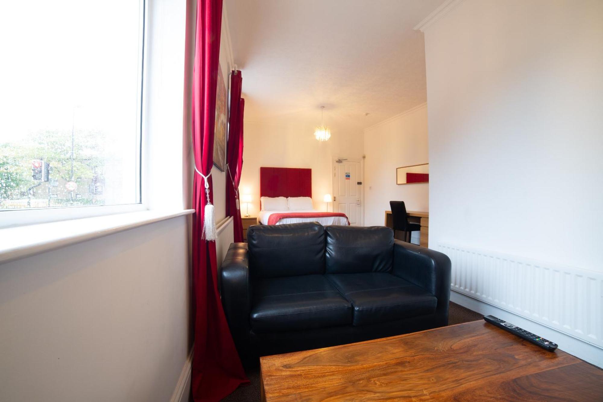 The Douglas Hotel Hartlepool Eksteriør billede