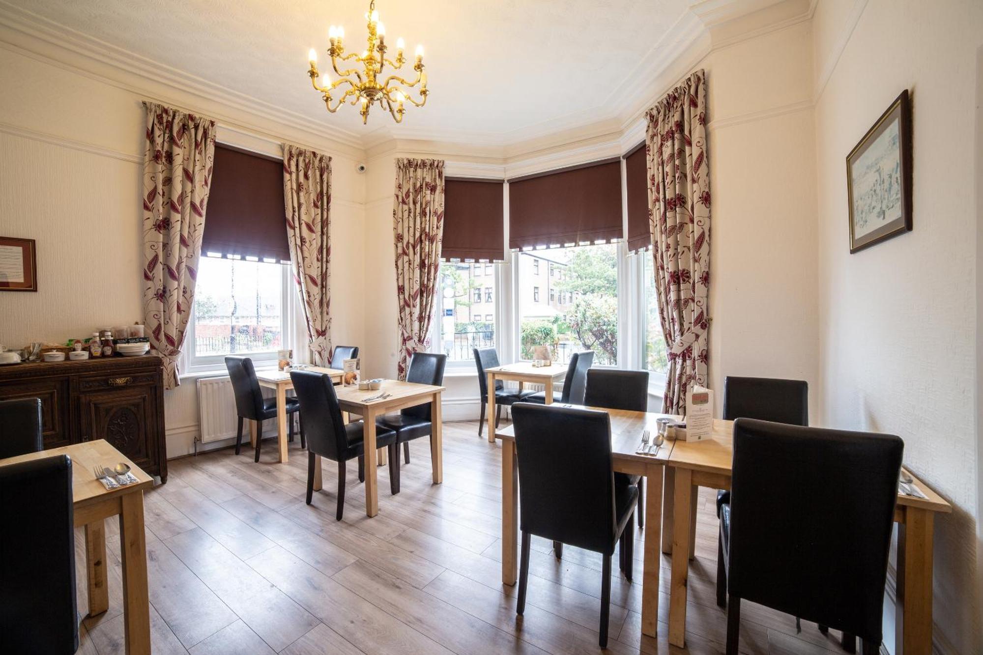 The Douglas Hotel Hartlepool Eksteriør billede